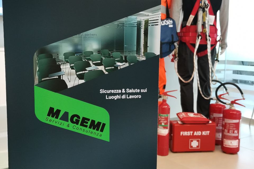 https://www.magemi.it/wp-content/uploads/2022/06/photo_2022-06-17_09-35-46-960x640.jpg